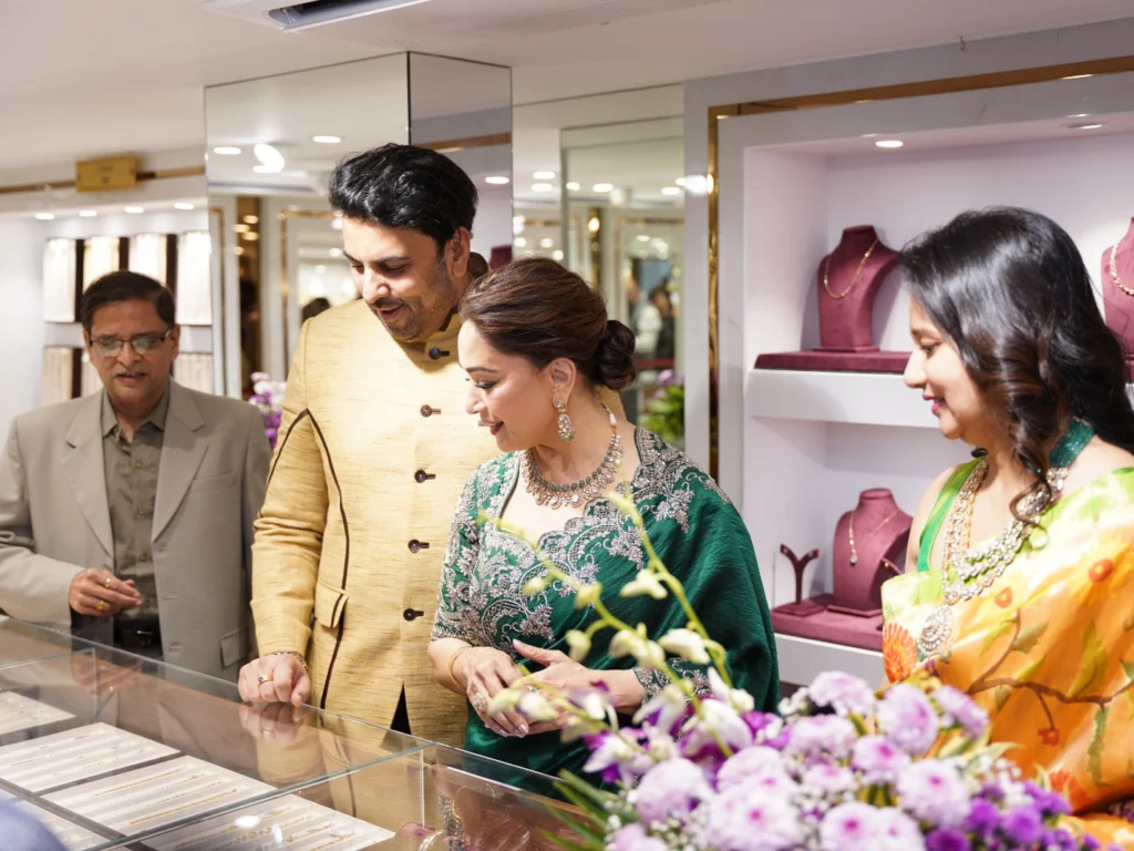 Legacy meets Growth: PNG Jewellers Launches New Store in Chinchwad