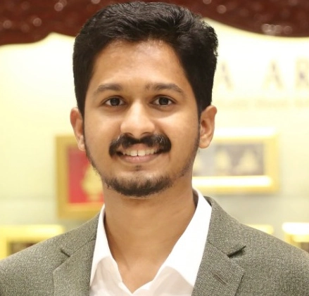 P. N. Gadgil & Sons Returns to Its Roots with Grand New Showroom on Pune’s Laxmi Road