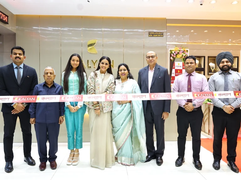 Kalyan Jewellers Expands Assam Footprint with Grand Showroom Launch in Dibrugarh Kalyan Jewellers Expands Assam Footprint with Grand Showroom Launch in Dibrugarh