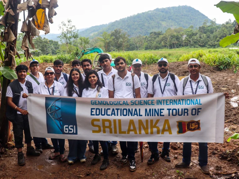 GSI’s Colored Stone Professional (CSP) Programme Explores New Mine in Sri Lanka