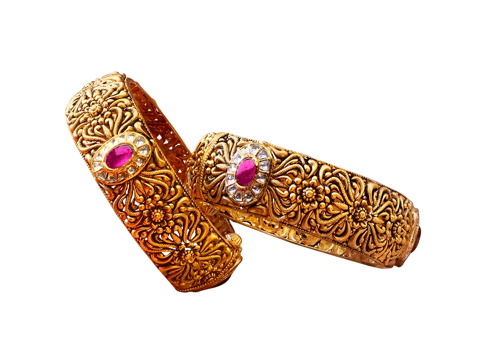 Celebrate the Spirit of Diwali with Timeless Elegance – A Curated Edit by Kalyan Jewellers