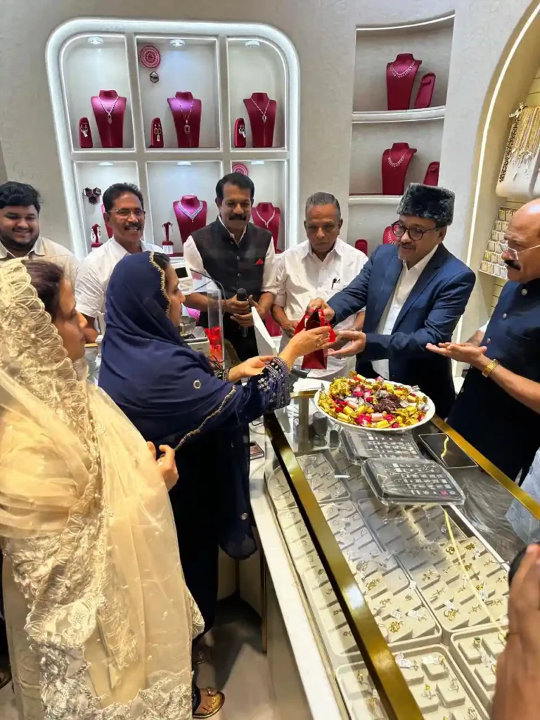 Miraar Jewels Unveils its 1st Grand Showroom at Dubai Gold Souk