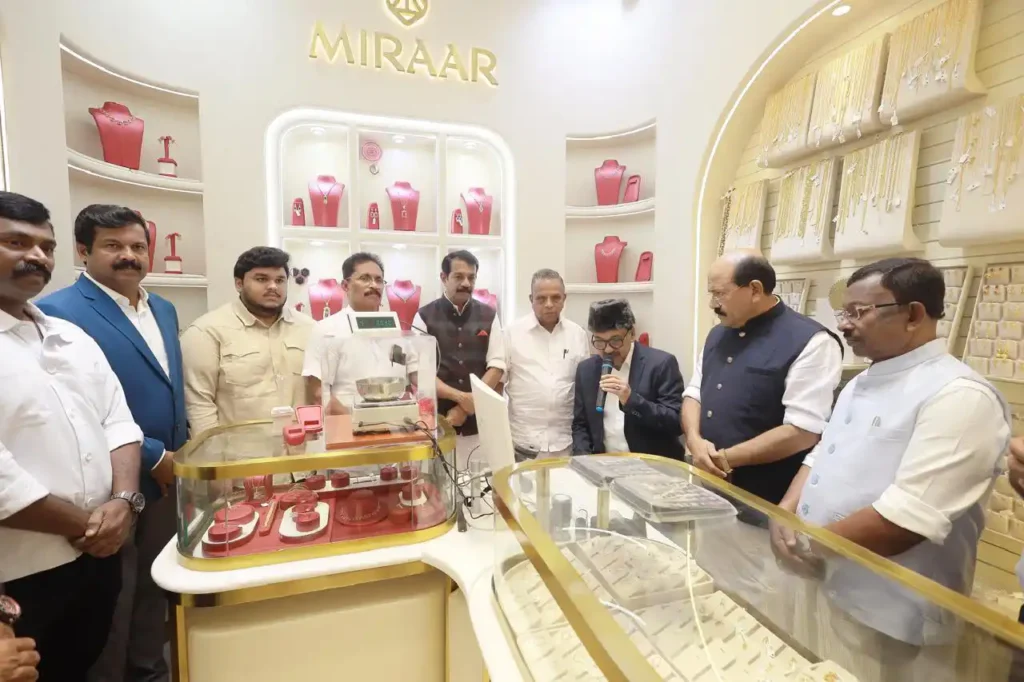 Miraar Jewels Unveils its 1st Grand Showroom at Dubai Gold Souk
