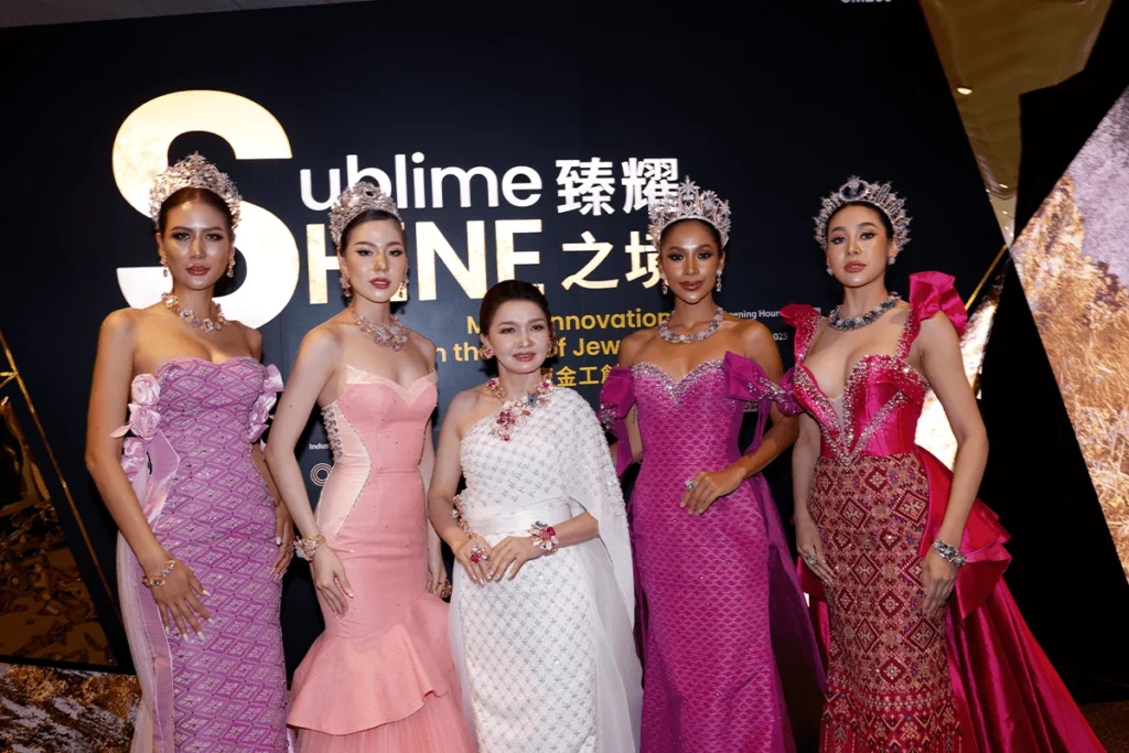 Jewellery & Gem WORLD Hong Kong defies market headwinds with 10% increase in buyer traffic 