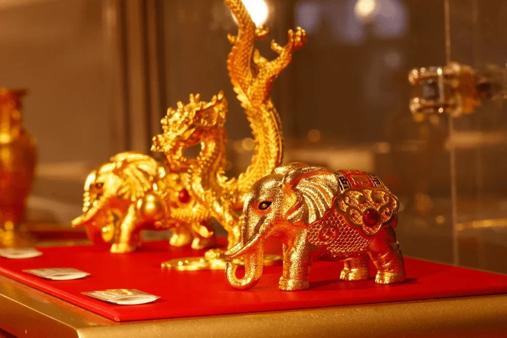 Jewellery & Gem WORLD Hong Kong defies market headwinds with 10% increase in buyer traffic 