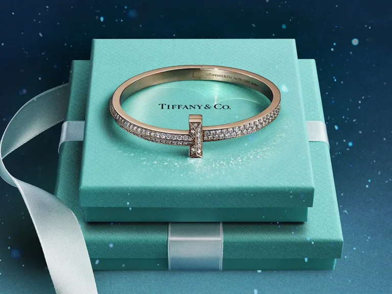 Tiffany And Co. Unveils Its 2025 Holiday Campaign Starring Anya Taylor-Joy Tiffany & Co. Unveils Its 2025 Holiday Campaign Starring Anya Taylor-Joy: The Next Chapter in a Story Where Love Is the Ultimate Gift