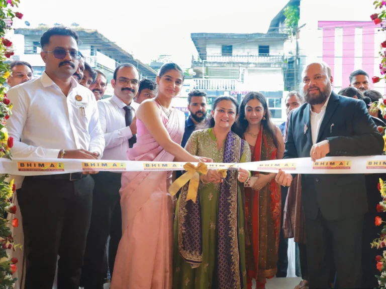 Bhima Jewellery Relaunches Its Kasaragod Showroom with Grandeur – Inaugurated by Cine Star Ms Anaswara Rajan Bhima Jewellery Relaunches Its Kasaragod Showroom with Grandeur – Inaugurated by Cine Star Ms Anaswara Rajan