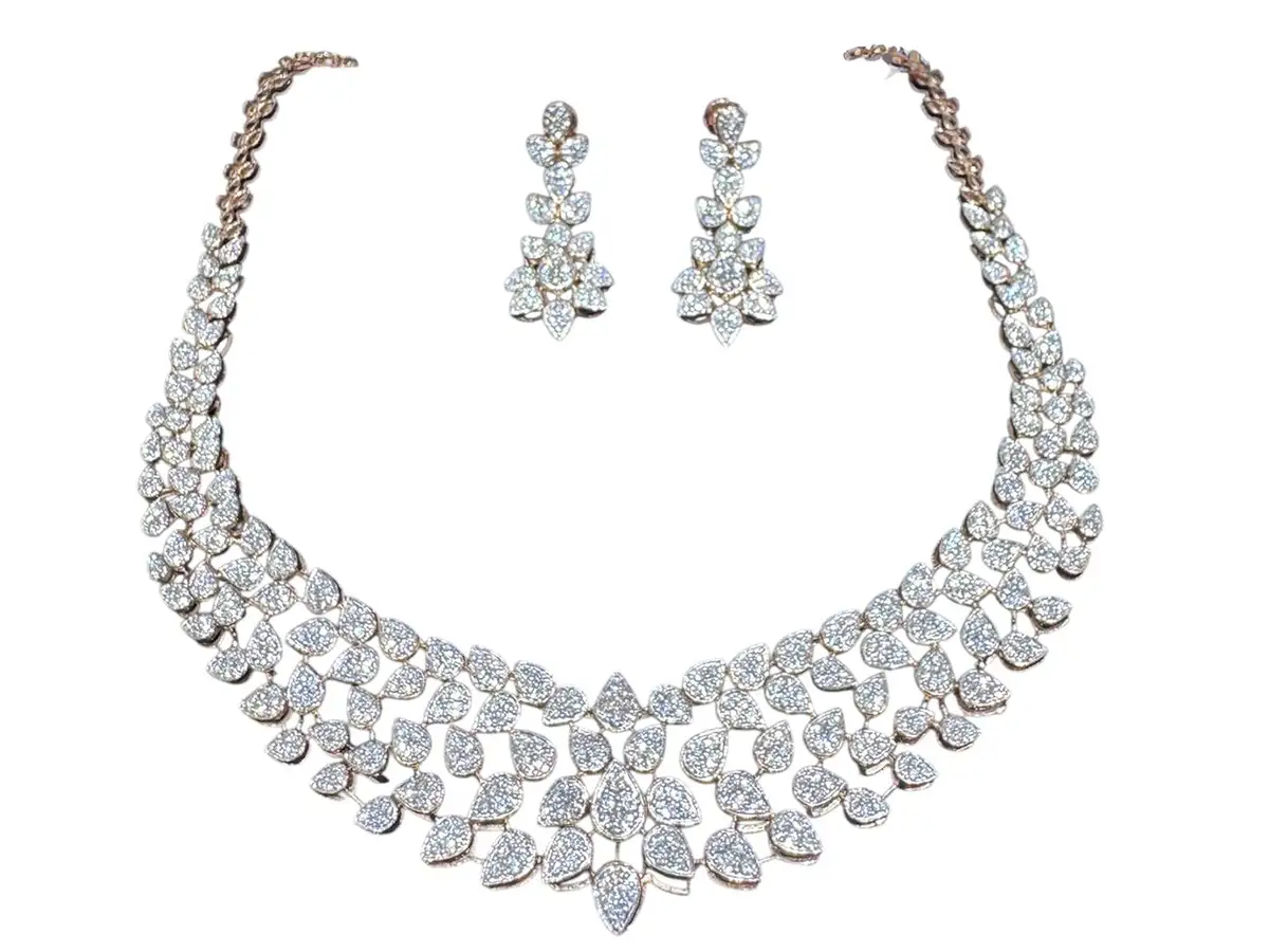 Dhirsons Jewellers Unveils 9 Carat Diamond Collection, Redefining Accessible Luxury