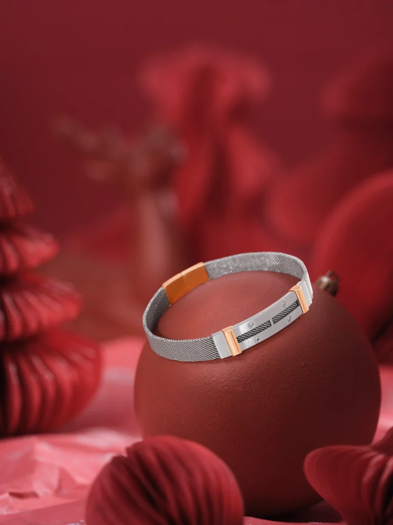 Reva Diamonds Shows Off Beautiful Platinum and Diamond Collections for Weddings