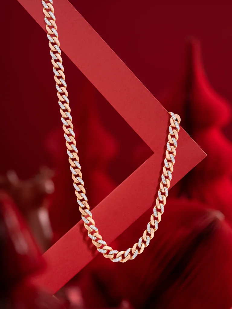 Reva Diamonds Shows Off Beautiful Platinum and Diamond Collections for Weddings