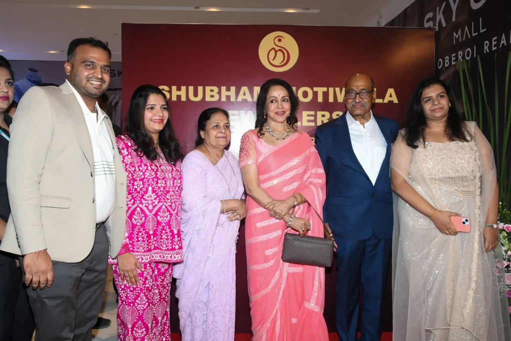 Hema Malini Inaugurates Shubham Motiwala & Jewellers’ New Borivali Flagship Showroom