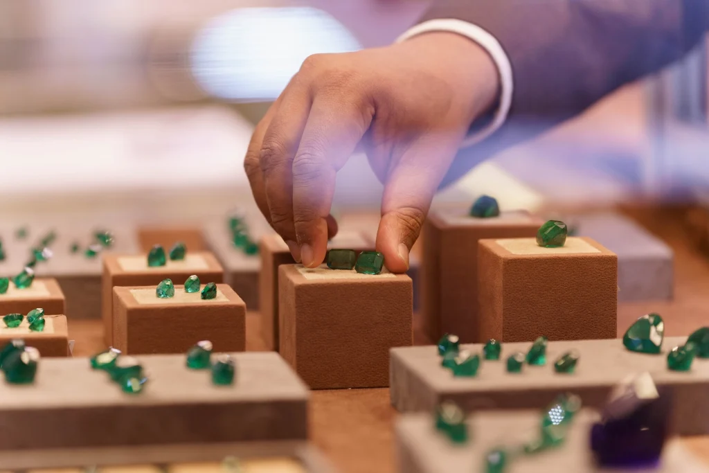 Bangkok Gems: Where Global Alliances, Industry Insights,and Gemstone Excellence Converge