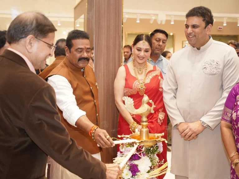 PNG Jewellers Expands Presence in Navi Mumbai with New Store Launch in Uran PNG Jewellers Expands Presence in Navi Mumbai with New Store Launch in Uran