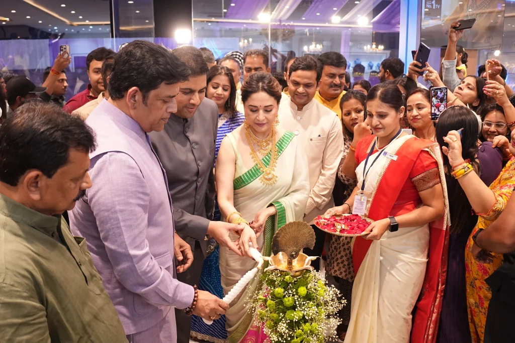 PNG Jewellers Expands North India Presence with New Store Launch in Gorakhpur