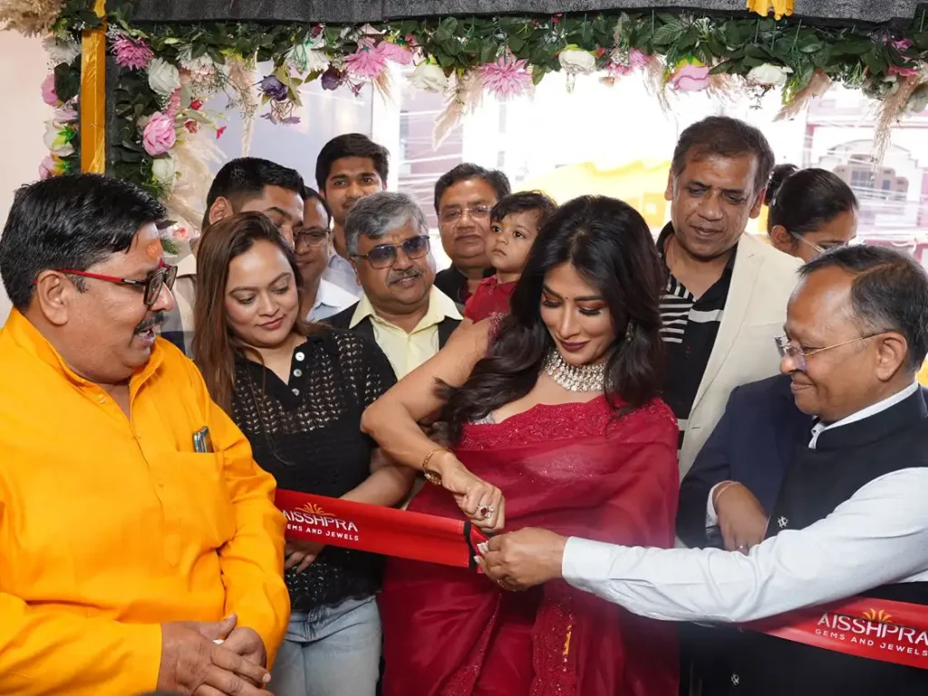Aisshpra Gems & Jewels Expands in Lucknow with New Alambagh Showroom