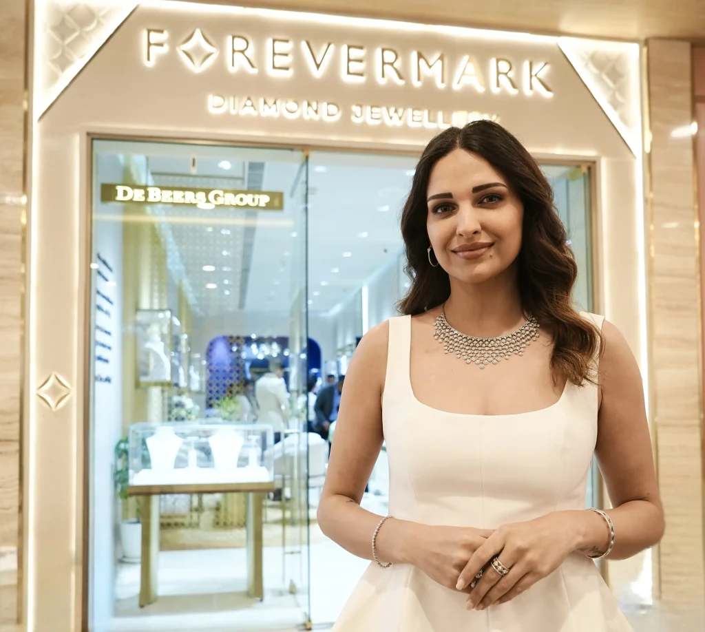 Forevermark Diamond Jewellery Launches First Chandigarh Store at Elante Mall - Himanshi Khurana