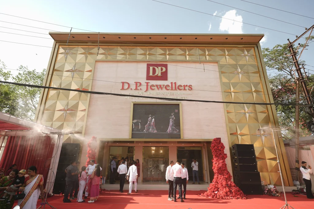 DP Jewellers Expands Footprint in Madhya Pradesh with Launch of 12th Showroom in Dhar