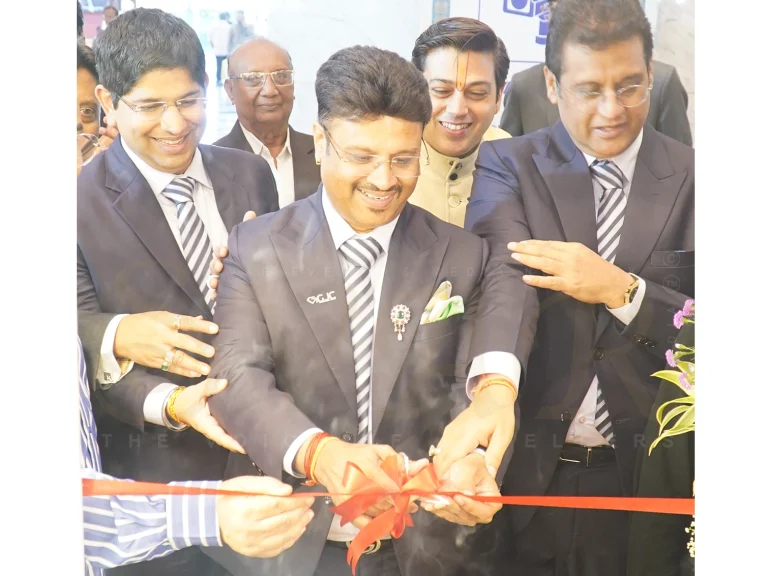 Unique Chains and Jewels Launches ‘Unique Premium’ Brand at 9th GJS Akshaya Tritiya Edition Unique Chains and Jewels Launches ‘Unique Premium’ Brand at 9th GJS Akshaya Tritiya Edition