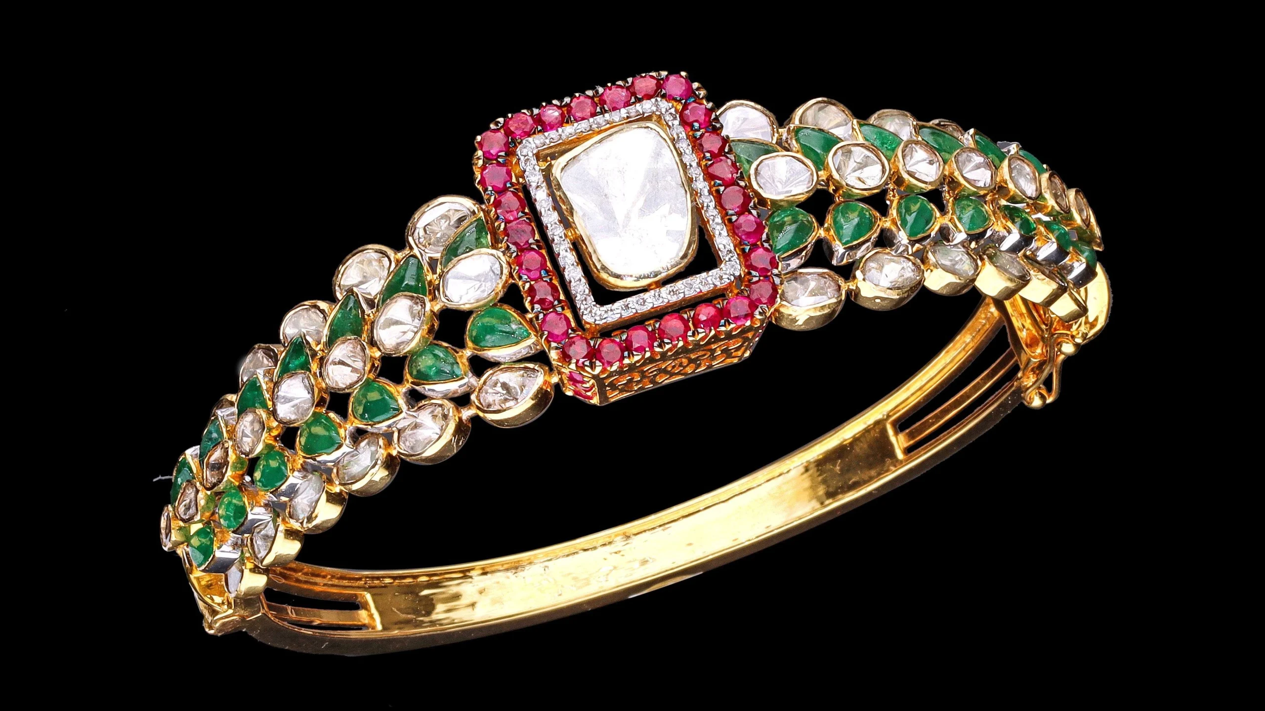 Dassani Brothers Launches ‘Shubh Labh’ Collection Ahead of Akshay Tritiya 2026