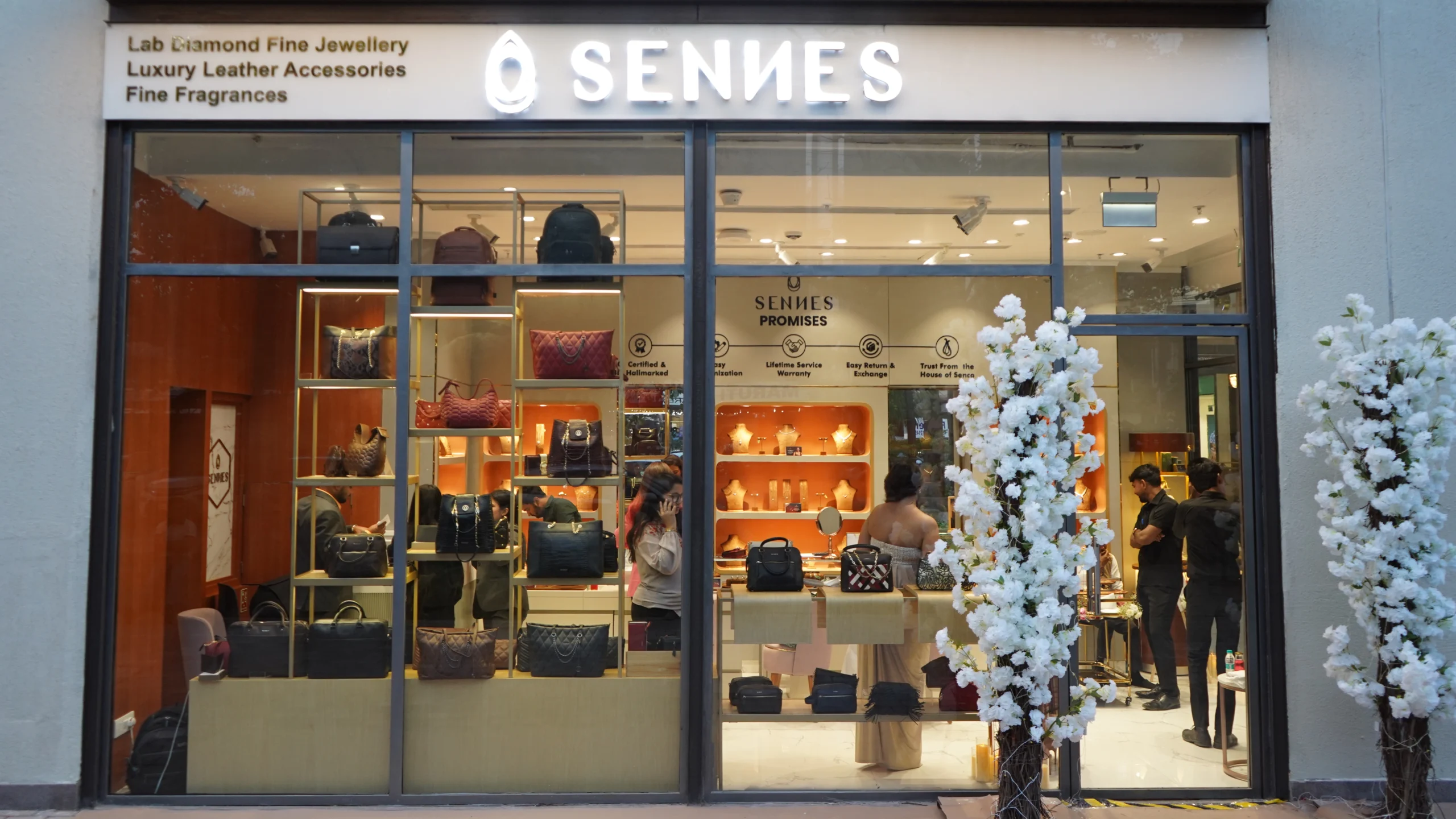 Sennes Launches First Exclusive Lab-Grown Diamond Store in Noida’s Gaur City Mall