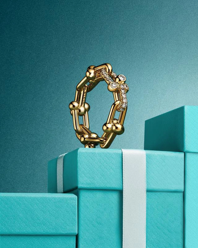 Tiffany and Co. Mother’s Day 2026 Campaign Celebrates Maternal Strength and Legacy