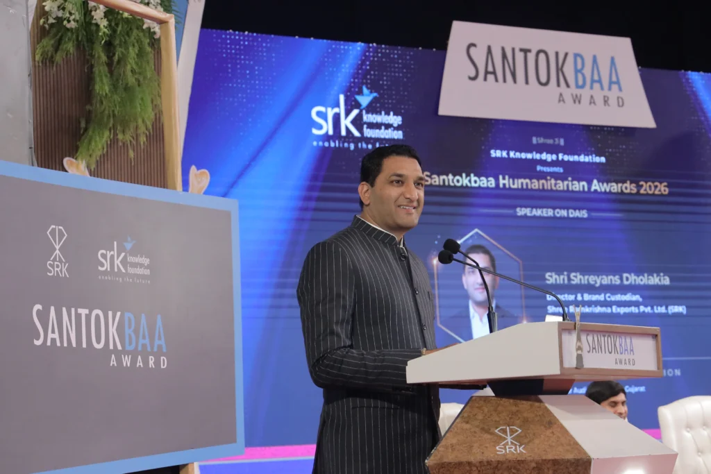 SRK Marks 20 Years of Santokbaa Humanitarian Award, Honours Dr. Gullapalli N. Rao, Reema Nanavaty and Srikanth Bolla