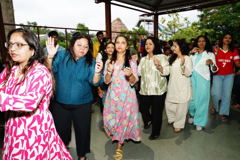 Hari Krishna Exports Celebrates 34 Years with 1,600+ Employees and Families at Wet'n Joy Water Park
