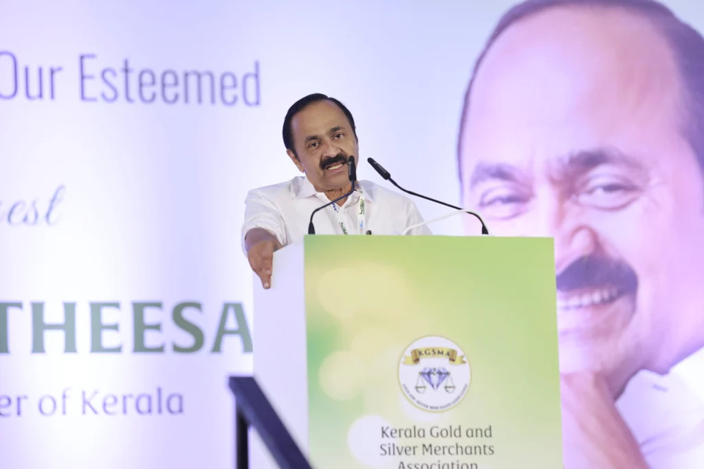 Kerala Chief Minister Marks Historic Grand Finale of KJIF 2026 as Kerala Jewellery Industry Sets New Growth Vision
