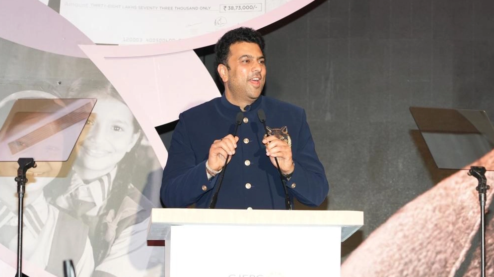 PNG Jewellers’ CMD Dr. Saurabh Gadgil Launches Debut Memoir ‘Choosing Gold’