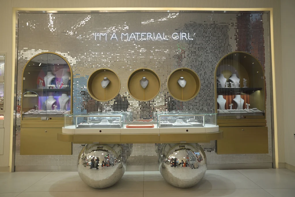 QWEEN Launches First Experiential Luxury Jewellery Store in Noida