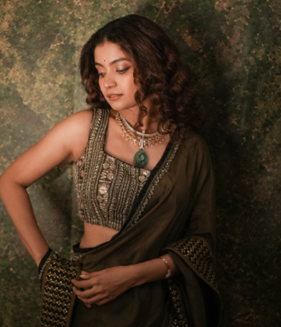 Kalyan Navaratri Celebrity Jewellery: Gold, Diamonds and Gemstones